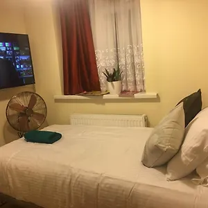  Apartment F3 Cosy Single United Kingdom